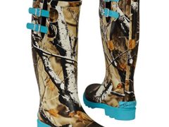 Legendary Whitetails Women's Big Game Camo Storm Chaser Rain Boots Glacier 7