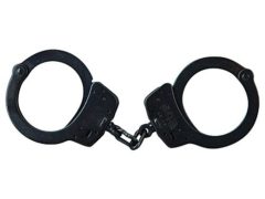 S&W 100 Handcuffs Black